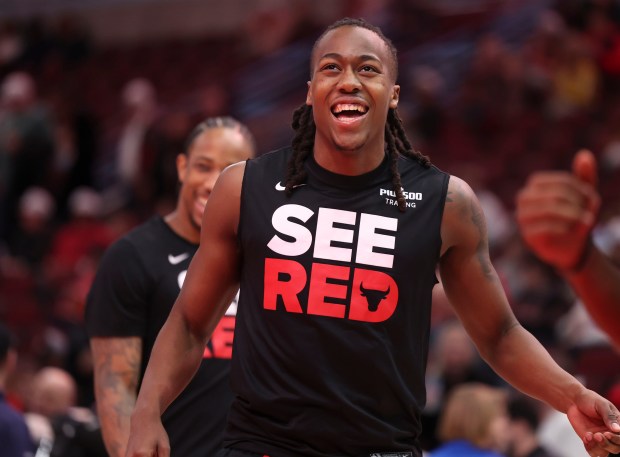 Bulls guard Ayo Dosunmu prepares for the game against the Pacers on Dec. 28, 2023, at the United Center. (Brian Cassella/Chicago Tribune)