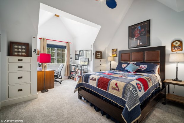 Highland Park 6-bedroom home with solarium: $2M- Original Credit: Diane Cojocaru/VHT Studios