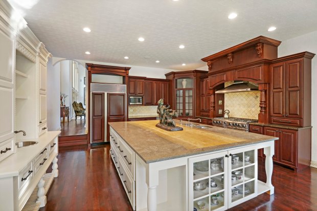 South Barrington 5-bedroom home with pool: $2.9M- Original Credit: Ryan Hansen/Hapi Photography