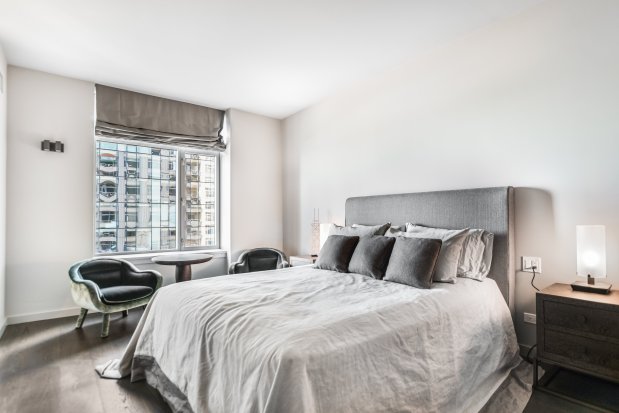 Streeterville 2-bedroom home with 2 private balconies: $1.8M- Original Credit: Jennifer Ames