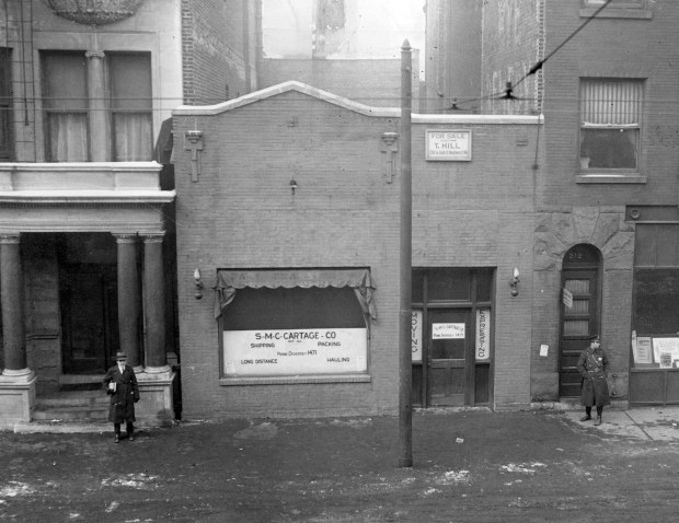 The SMC Cartage garage at 2122 N. Clark Street in Chicago, the scene of the infamous St. Valentine's Day Massacre in 1929 where seven men were murdered. The building was demolished in 1967. (Chicago Tribune archive)