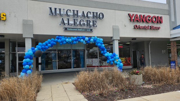 The newly-opened Muchacho Alegre restaurant at 1941 W. Galena Blvd. in the West Aurora Plaza shopping center features seafood as well as steaks and other items. (David Sharos / For The Beacon-News)