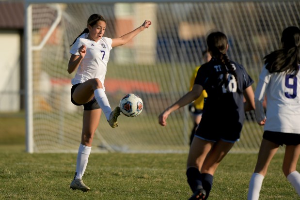 Plano's Analia Ortiz (7) takes control of the ball against IMSA during game in Aurora on Friday, March 15, 2024. (Mark Black / for the Beacon-News)