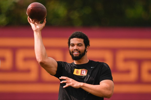 Southern California quarterback Caleb Williams throws during the NCAA college football team's NFL Pro Day, Wednesday, March 20, 2024, in Los Angeles. (AP Photo/Ryan Sun)