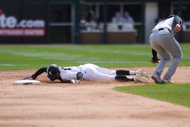 Chicago White Sox shortstop Braden Shewmake, 17, steals second base during the second inning of the game against the Detroit Tigers at Guaranteed Rate Field in Chicago on March 31, 2024. (Eileen T. Meslar/Chicago Tribune)