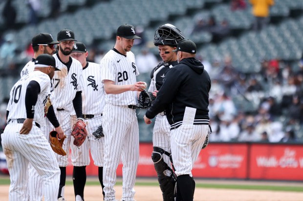 Chicago White Sox starting pitcher Erick Fedde, 20, is taken out after giving up a home run during the fifth inning of the game against the Detroit Tigers at Guaranteed Rate Field in Chicago on March 31, 2024. (Eileen T. Meslar/Chicago Tribune)