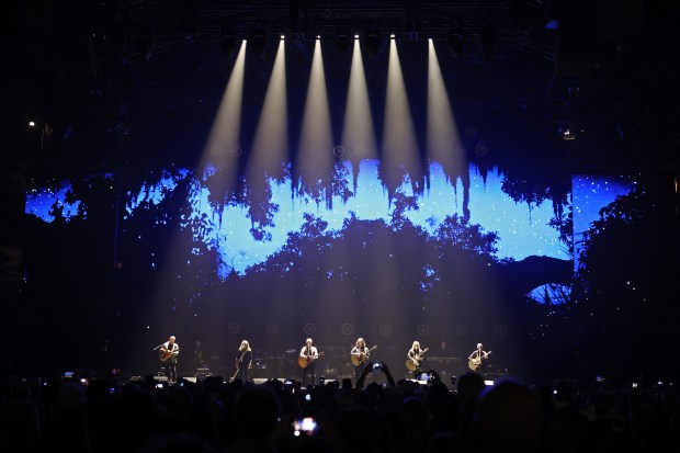 The Eagles perform "Seven Bridges Road" at the United Center, March 8, 2024, in Chicago. (John J. Kim/Chicago Tribune)