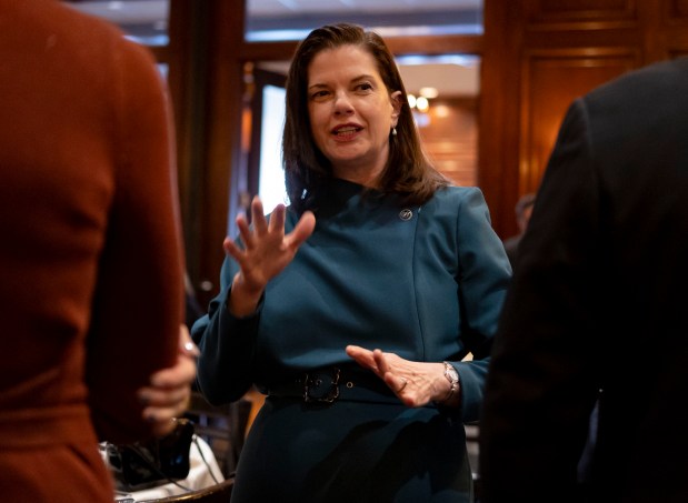 Cook County state's attorney candidate Eileen O'Neill Burke greets people during an appearance on March 11, 2024, at the City Club. (Brian Cassella/Chicago Tribune)