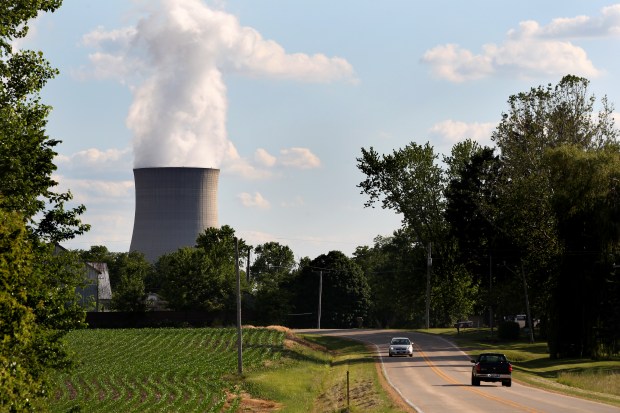 Under the Treasury Department's draft rules for tax credit eligibility, clean electricity from Constellation Energy's existing nuclear reactors like Byron Clean Energy Center in Byron would likely not be viable electricity sources for hydrogen producers seeking the lucrative tax credit. (Chris Sweda/ Chicago Tribune)