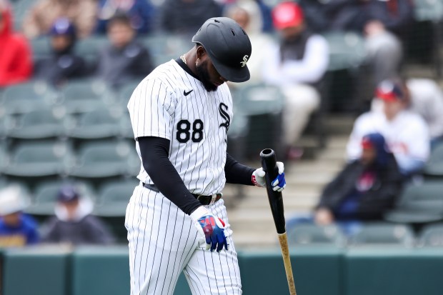 Chicago White Sox center fielder Luis Robert Jr. (88) strikes out during the third inning of the game against the Atlanta Braves at Guaranteed Rate Field in Chicago on April 1, 2024. (Eileen T. Meslar/Chicago Tribune)