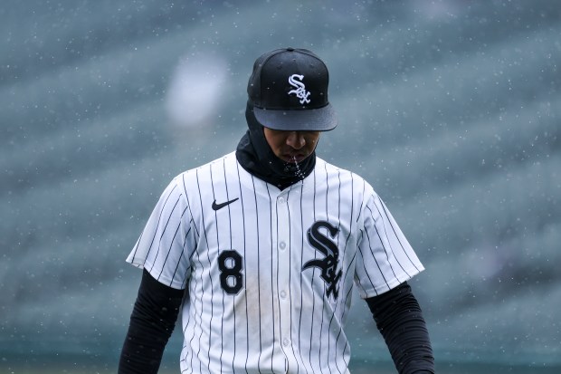 Chicago White Sox second baseman Nicky Lopez (8) walks to the dugout after a rain delay was called during the eighth inning of the game against the Atlanta Braves at Guaranteed Rate Field in Chicago on April 1, 2024. (Eileen T. Meslar/Chicago Tribune)