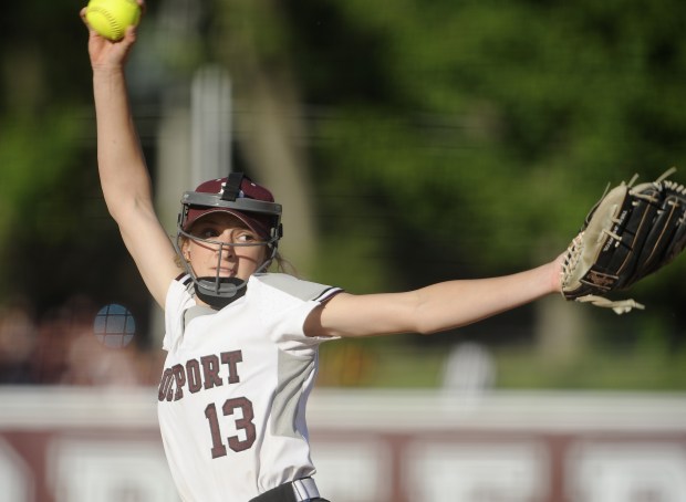 Lockport's Kelcie McGraw (13) delivers a pitch against Andrew during the Class 4A Lockport Regional championship game on Friday, May 26, 2023.