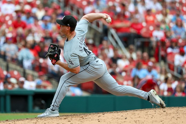Chicago White Sox pitcher Jordan Leasure (49) throws during the eighth inning of a baseball game against the St. Louis Cardinals Sunday, May 5, 2024, in St. Louis. (AP Photo/Scott Kane)