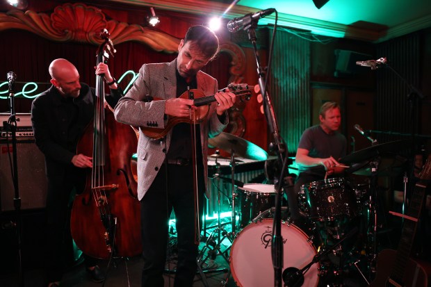 The Andrew Bird Trio performs at the Green Mill on May 29, 2024. (Chris Sweda/Chicago Tribune)