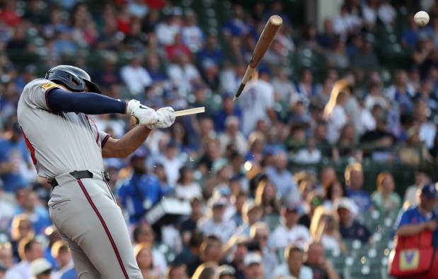 Atlanta Braves first baseman Matt Olson breaks his bat as he pops out in the first inning of a game against the Chicago Cubs at Wrigley Field in Chicago on May 21, 2024. (Chris Sweda/Chicago Tribune)