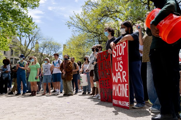 University of Chicago students and community members gather at an encampment on campus, May 1, 2024 in support of Gaza and the Palestinian people. (Brian Cassella/Chicago Tribune)