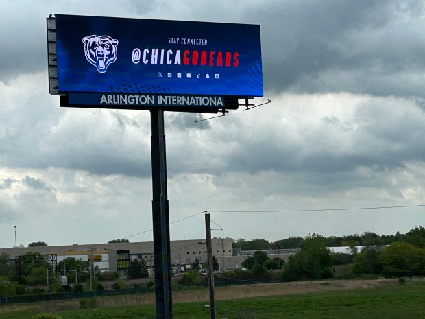 The Chicago Bears billboard at Route 53 and Northwest Highway in Arlington Heights, pictured May 2024. (Elizabeth Owens-Schiele/Pioneer Press)