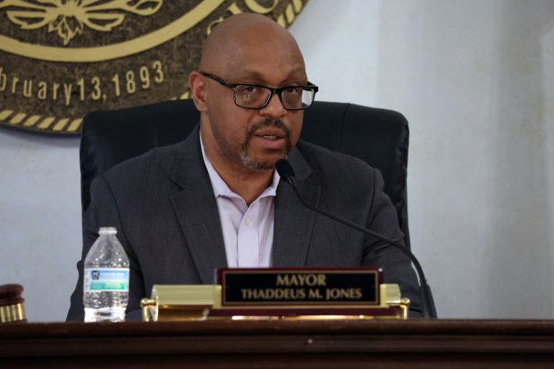 Calumet City Mayor Thaddeus Jones presides over a City Council meeting Nov. 9, 2023.