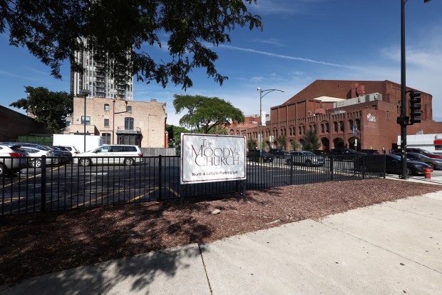 A parking lot at North Avenue and La Salle Drive in Chicago used by The Moody Church on Sept. 26, 2023. (Terrence Antonio James/Chicago Tribune)