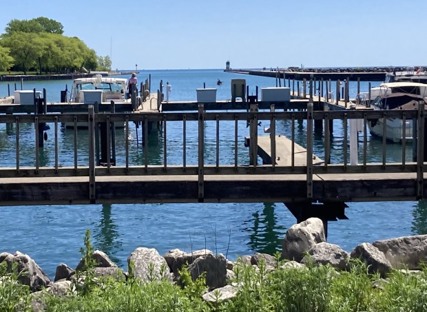 Diners at Dockside Dogs get this view of the harbor and Lake Michigan. (Steve Sadin/Lake County News-Sun)