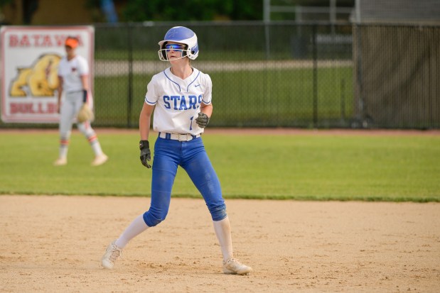 St. Charles North's Ella Heimbuch (1) leads off 2nd against Whitney Young during the Class 4A St. Charles North Supersectional in St. Charles on Monday, June 3, 2024. (Mark Black / for the Beacon-News)