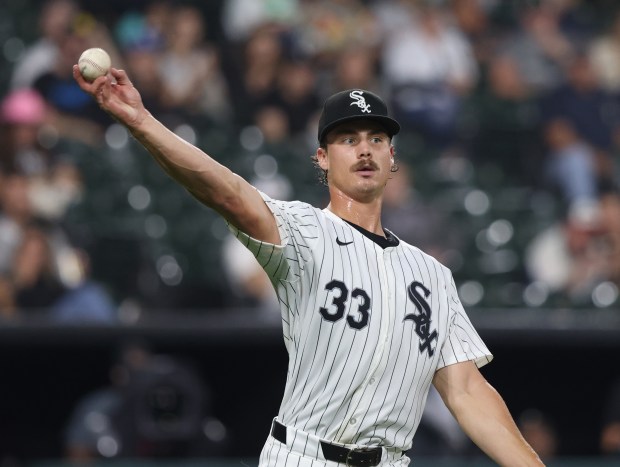 White Sox starting pitcher Drew Thorpe throws to first base for an out against the Rockies on June 28, 2024, at Guaranteed Rate Field. (John J. Kim/Chicago Tribune)