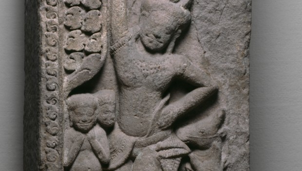 Detail of a 12th century architectural fragment that depicts the Hindu god Krishna lifting Mount Govardhana. (Provided by the Art Institute)