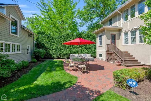 Wilmette 5-bedroom home with front porch, barn: $1.6M (Chicago Home Photos)