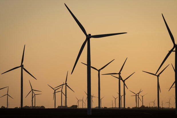 Twin Groves Wind Farm in McLean County on May 7, 2024. (E. Jason Wambsgans/Chicago Tribune)