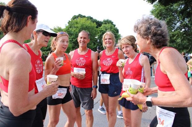 Members of the Oak Park Running Club joined in for the 25th Annual Ricky Byrdsong Memorial Race Against Hate. (Gina Grillo/Pioneer Press)