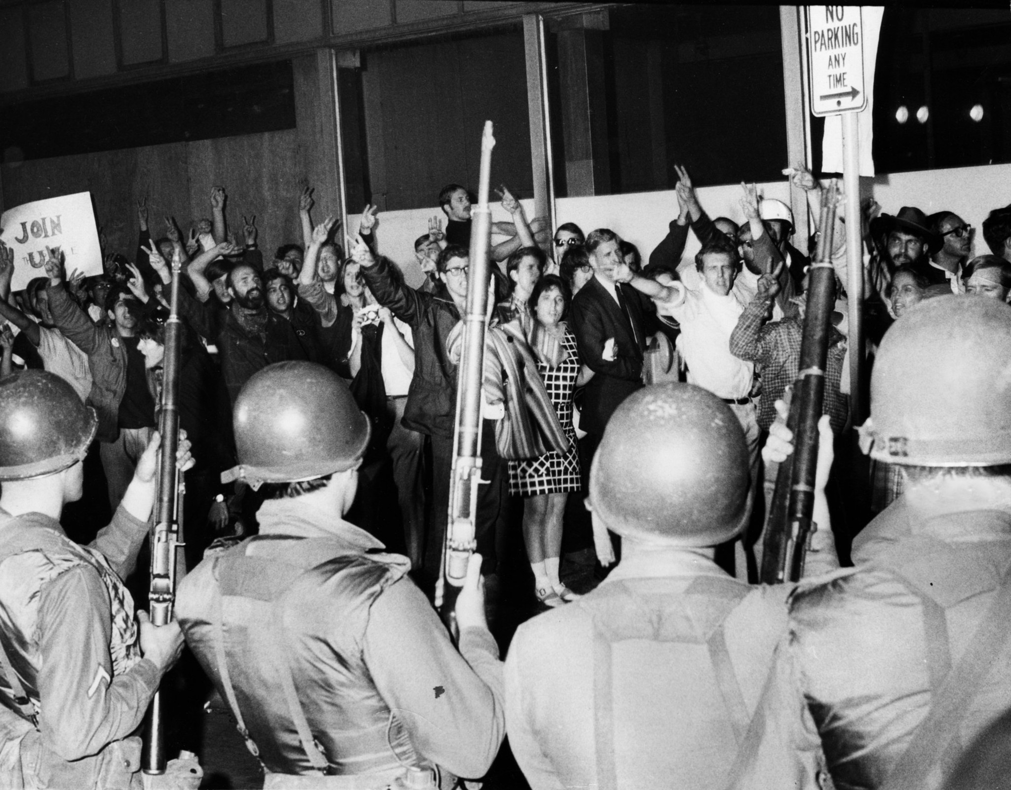 The National Guard confronts anti-war protesters in Chicago during the...