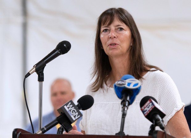 State Rep. Kelly Burke, D-Evergreen Park, speaks at the Chicago School for Agricultural Sciences on Sept. 2, 2022. (Michael Gard/for the Chicago Tribune)