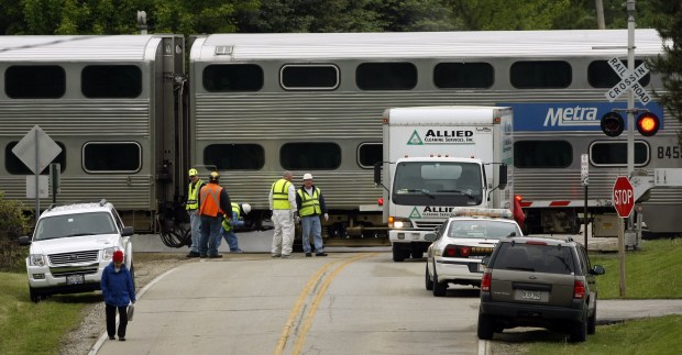 Embattled Metra Executive Director Philip Pagano stepped in front of a train May 7, 2010 near this crossing on Hillside Road in Crystal Lake. He had been suspended from his job and was under scrutiny for financial irregularities when he died. (Phil Velasquez/ Chicago Tribune)