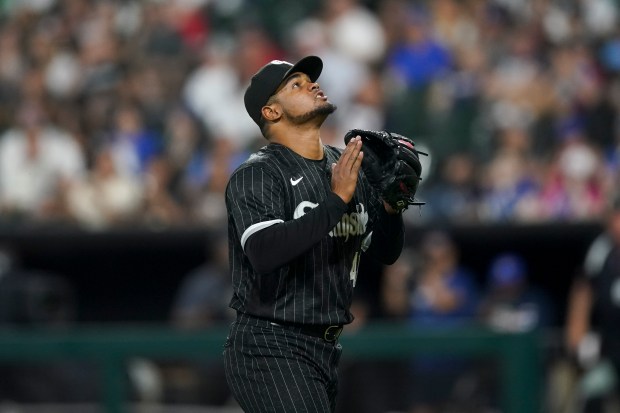 Chicago White Sox starting pitcher Reynaldo Lopez (40) looks up after getting the last out to end the top of the sixth inning against the Toronto Blue Jays at Guaranteed Rate Field Monday June 20, 2022 in Chicago. (Armando L. Sanchez/Chicago Tribune)