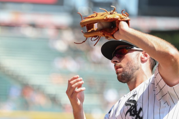 Chicago White Sox Paul DeJong catches a pop foul ball during the seventh inning against the Minnesota Twins at Guaranteed Rate Field on July 10, 2024. (Eileen T. Meslar/Chicago Tribune)