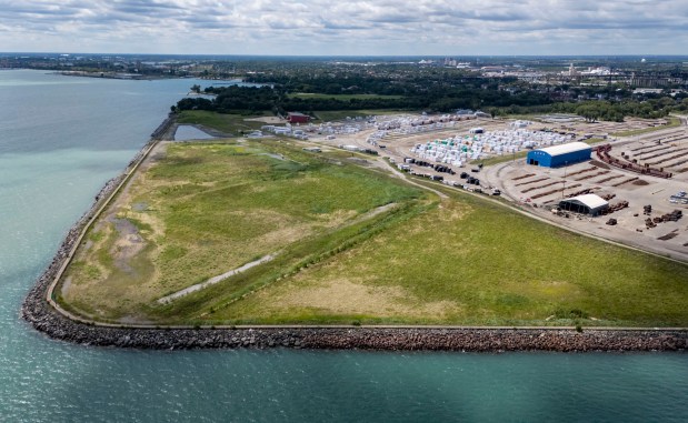 A shoreline dump site at the mouth of the Calumet River along Lake Michigan on the Southeast Side on July 18, 2024. (Brian Cassella/Chicago Tribune)