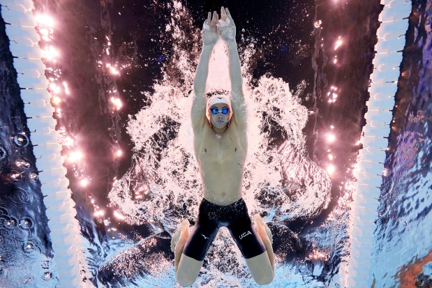 (EDITORS NOTE: Image was captured using an underwater robotic camera.) Carson Foster of Team United States competes in the Men's 400m Individual Medley Heats on day two of the Olympic Games Paris 2024 at Paris La Defense Arena on July 28, 2024 in Nanterre, France. (Photo by Adam Pretty/Getty Images)