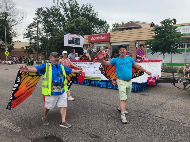 In Skokie's 2024 July Fourth parade, marchers "root for trees."