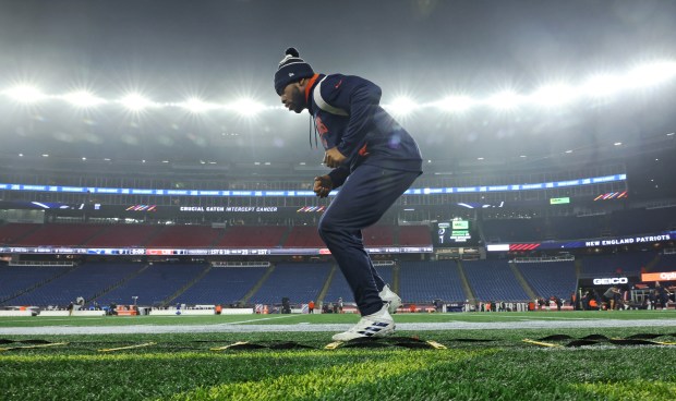 Bears fullback Khari Blasingame warms up before a game against the Patriots at Gillette Stadium on Oct. 24, 2022, in Foxborough, Mass. (John J. Kim/Chicago Tribune)