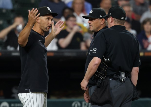 White Sox interim manager Grady Sizemore argues with officials about a hit-by-pitch call in the seventh inning against the Tigers on Aug. 23, 2024, at Guaranteed Rate Field . (John J. Kim/Chicago Tribune)