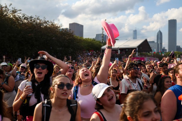 Fans sing along as Chappell Roan performs on the T-Mobile stage during Lollapalooza at Grant Park on Aug. 1, 2024. (Eileen T. Meslar/Chicago Tribune)