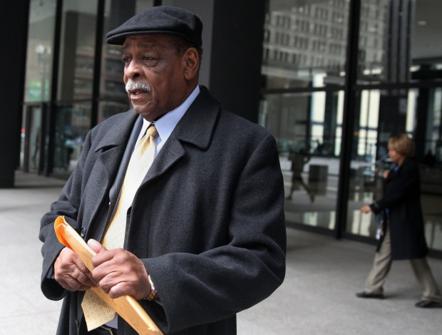 Cook County Commissioner William Beavers leaves the Dirksen U.S. Courthouse in downtown Chicago on March 14, 2013. (Chris Sweda/Chicago Tribune)