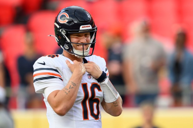 Chicago Bears quarterback Austin Reed waits during warmups before a preseason game against the Chiefs on Aug. 22, 2024 in Kansas City, Mo. (AP Photo/Reed Hoffmann)