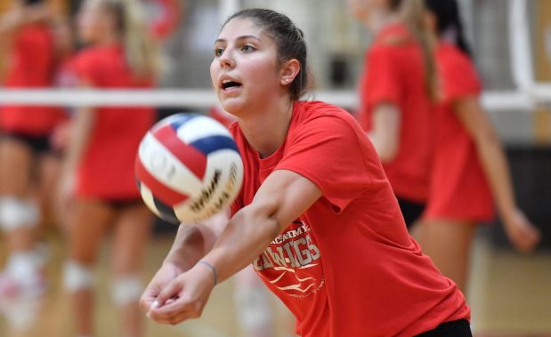 Keira O'Donnell receives a serve during a Benet girls volleyball team practice Monday, Aug. 19, 2024 in Lisle...(Jon Cunningham/for The Naperville Sun)