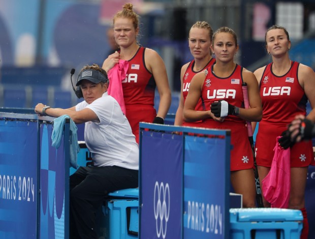 USA field hockey assistant coach Tracey Fuchs and her players face Argentina in pool play Saturday, July 27, 2024, at Stade Yves-du-Manoir during the Paris Olympics. (Brian Cassella/Chicago Tribune)