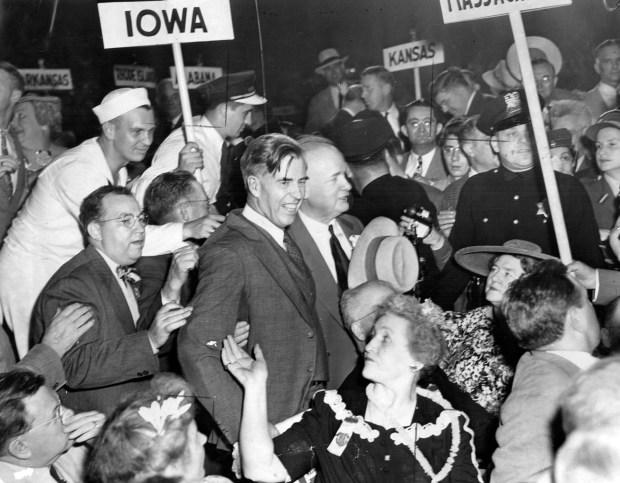 Vice President Henry Wallace is surrounded by Iowa delegates at the Democratic National Convention in Chicago in July 1944. Editors note: this historic print shows crop markings. (Chicago Tribune historical photo)