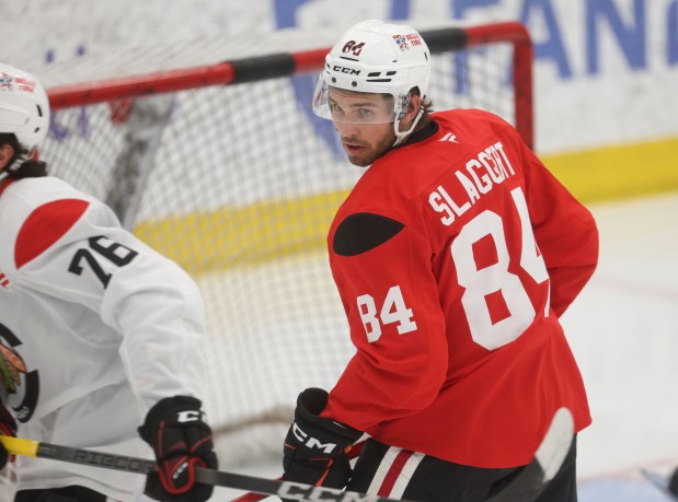 Blackhawks left wing Landon Slaggert practices Sept. 11, 2024, at Fifth Third Arena. (Brian Cassella/Chicago Tribune)