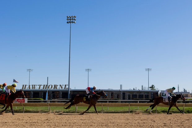 Horses run in the second race of the day on Saturday, April 6, 2024, at Hawthorne Race Course in Stickney, Ill. (Vincent Alban/Chicago Tribune)