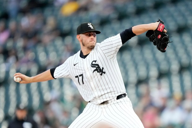 White Sox starter Chris Flexen delivers during the first inning against the Athletics on Sept. 14, 2024, at Guaranteed Rate Field. (Charles Rex Arbogast/AP)