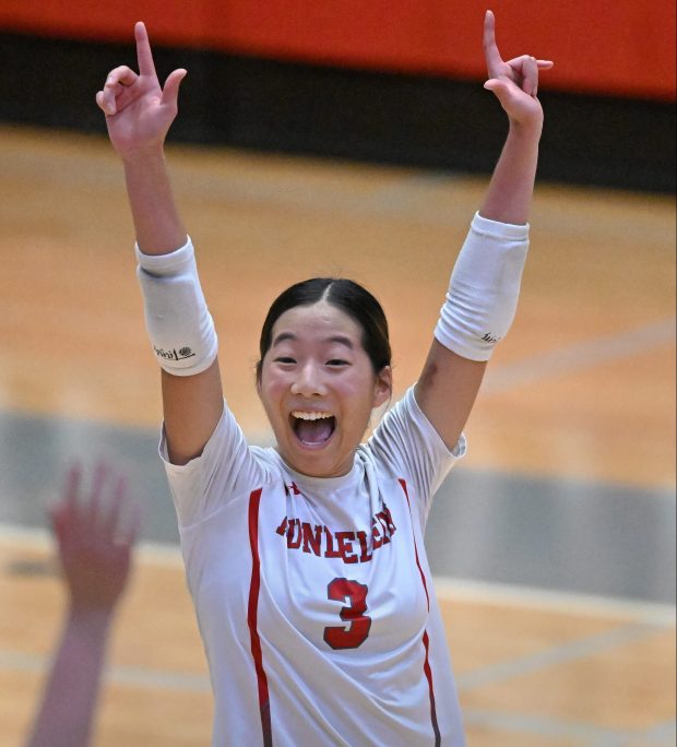 Mundelein's Sarah Choi (3) during the 2nd game of Wednesday's match at Palatine, Sept. 4, 2024. Mundelein won the match, 25-19, 10-25, 25-13. (Brian O'Mahoney for the News-Sun)